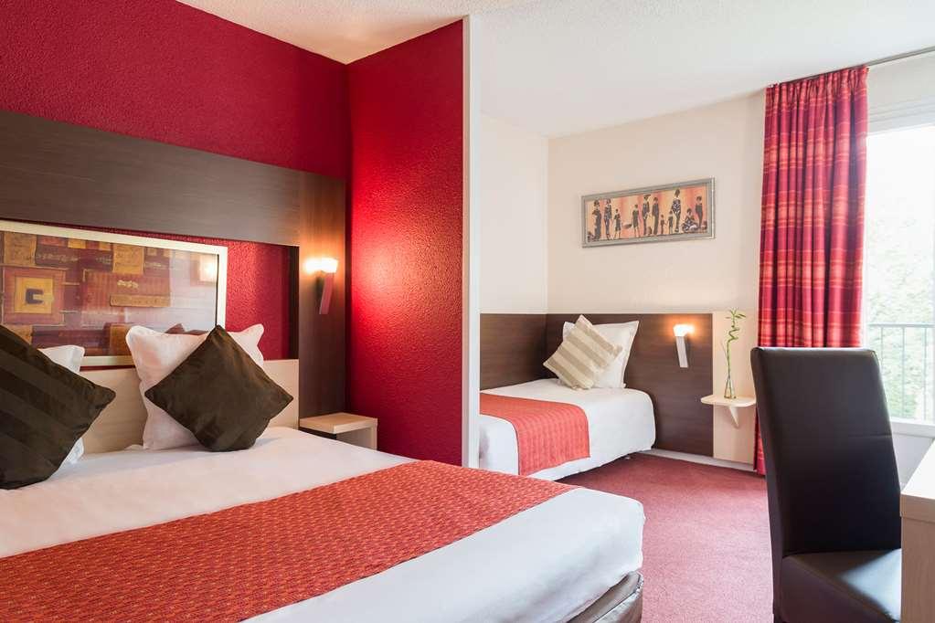 The Originals City, Hotel La Siesta, Annonay Est Davézieux Zimmer foto